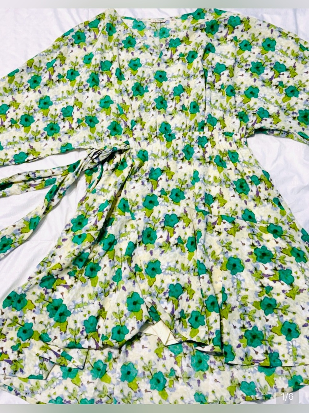 JODIFL Green and White Floral Dress with shorts L